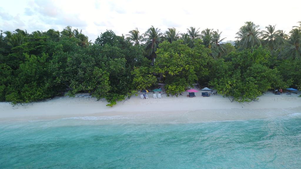 Beach Veli Ukulhas Island Exterior photo